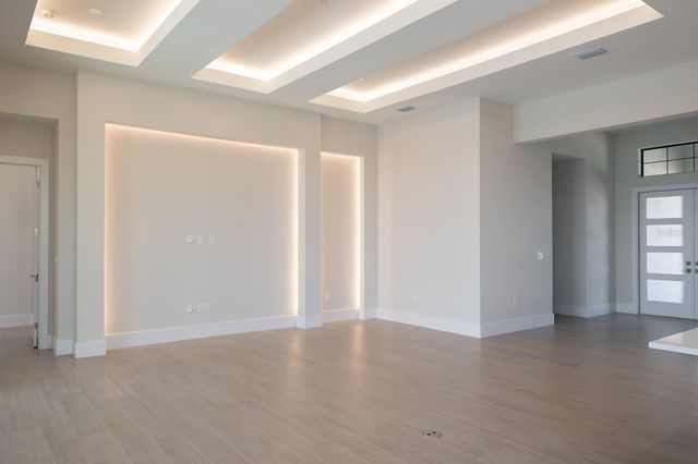 328 BLUE PEARL COURT, Sarasota, FL 34277