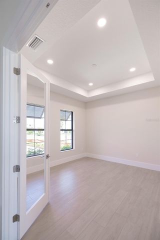 328 BLUE PEARL COURT, Sarasota, FL 34277