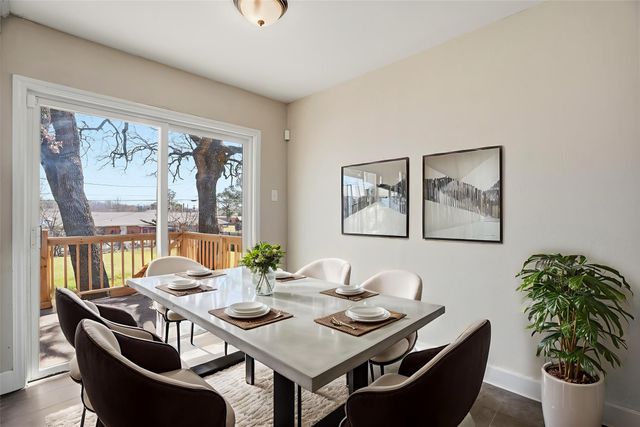 117 Oakwood Drive, Keene, TX 76059