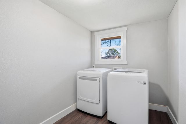 117 Oakwood Drive, Keene, TX 76059