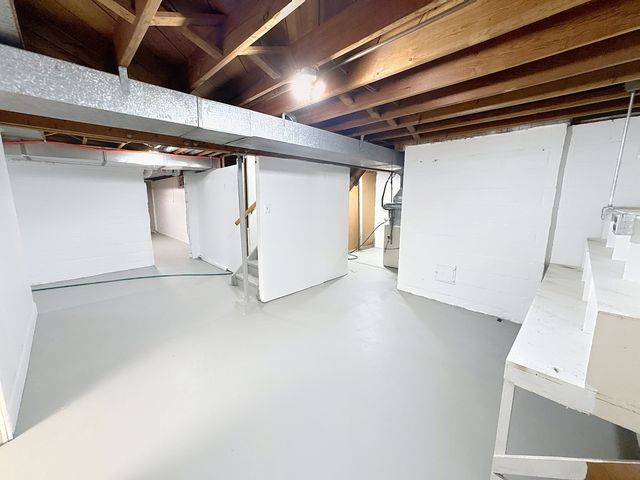 538 Schroeder Road, Coal Valley, IL 61240