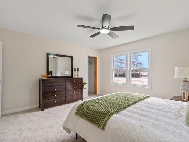 538 Schroeder Road, Coal Valley, IL 61240