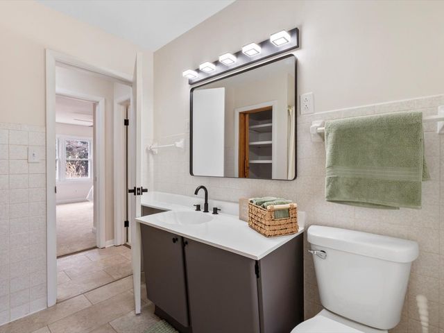 538 Schroeder Road, Coal Valley, IL 61240