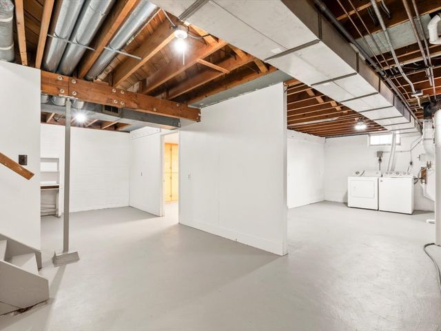 538 Schroeder Road, Coal Valley, IL 61240