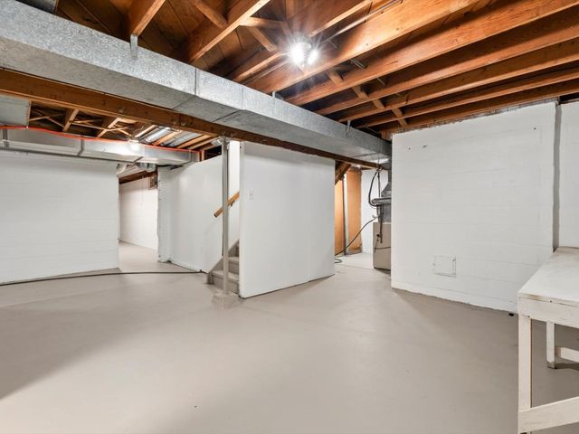 538 Schroeder Road, Coal Valley, IL 61240