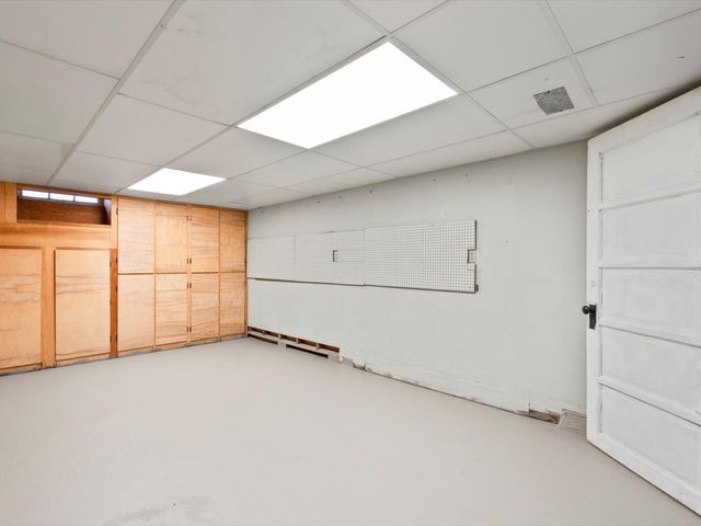 538 Schroeder Road, Coal Valley, IL 61240