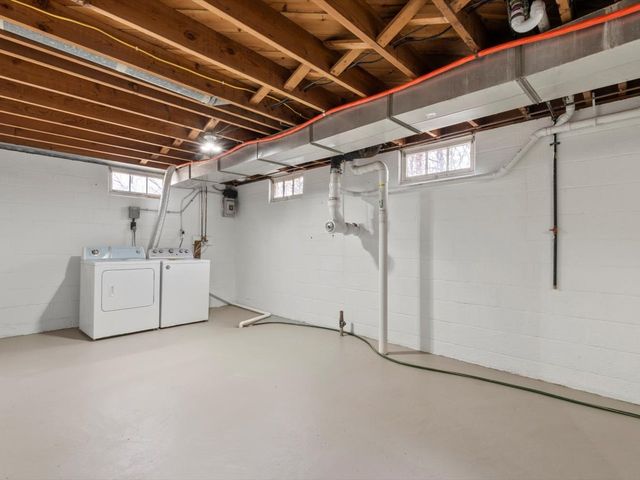 538 Schroeder Road, Coal Valley, IL 61240