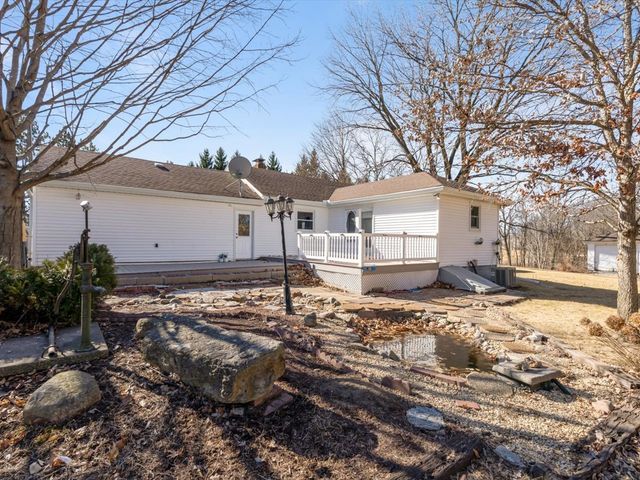 538 Schroeder Road, Coal Valley, IL 61240