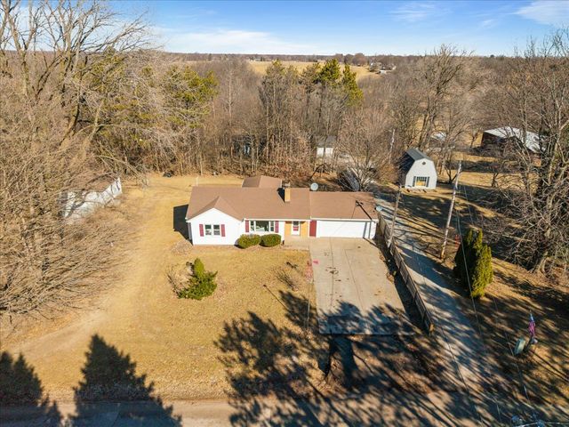 538 Schroeder Road, Coal Valley, IL 61240