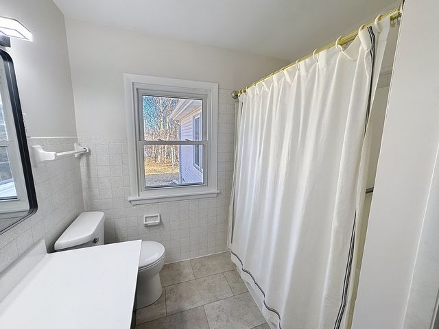 538 Schroeder Road, Coal Valley, IL 61240