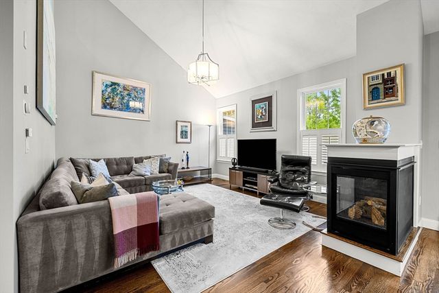 36C Seven Springs Lane 36C, Burlington, MA 01803