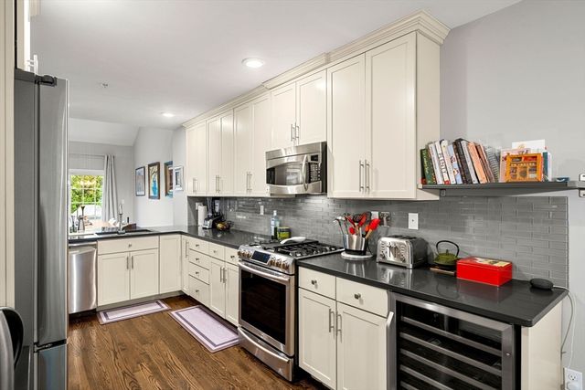 36C Seven Springs Lane 36C, Burlington, MA 01803