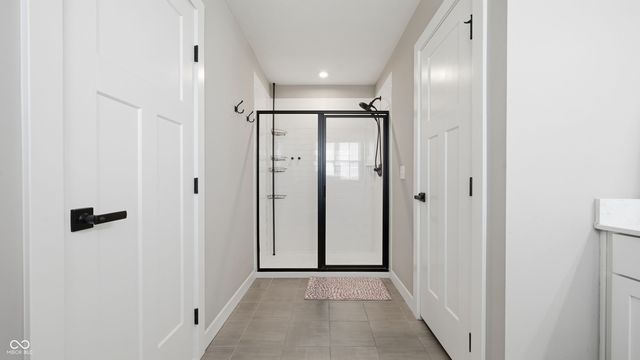 18460 Sandy Cove Lane, Westfield, IN 46074