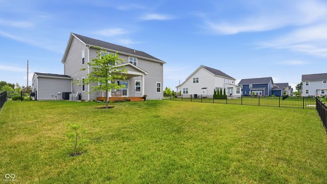 18460 Sandy Cove Lane, Westfield, IN 46074