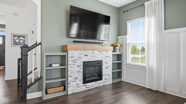 18460 Sandy Cove Lane, Westfield, IN 46074