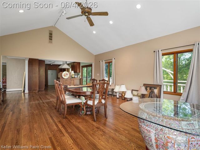 1150 N Livernois Road, Rochester Hills, MI 48306