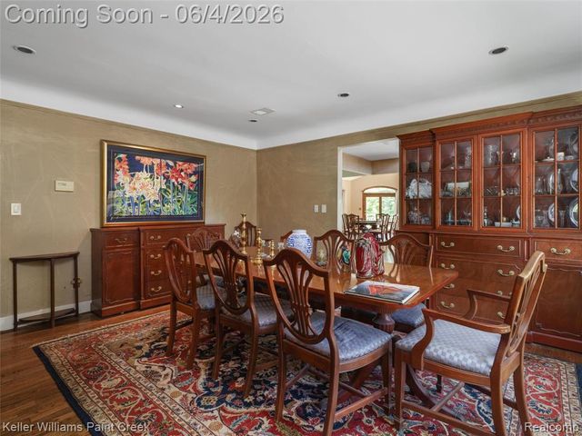 1150 N Livernois Road, Rochester Hills, MI 48306