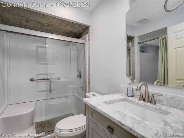 1150 N Livernois Road, Rochester Hills, MI 48306