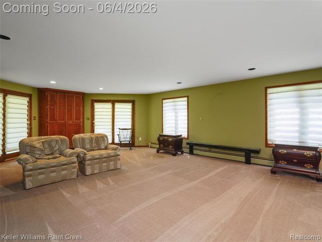 1150 N Livernois Road, Rochester Hills, MI 48306