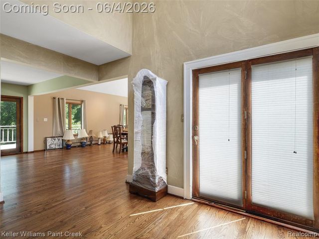 1150 N Livernois Road, Rochester Hills, MI 48306