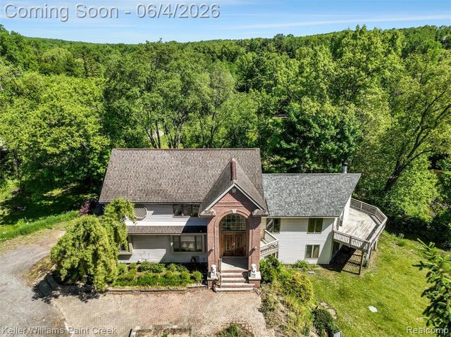 1150 N Livernois Road, Rochester Hills, MI 48306