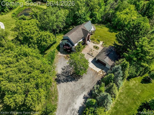 1150 N Livernois Road, Rochester Hills, MI 48306