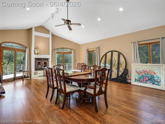 1150 N Livernois Road, Rochester Hills, MI 48306