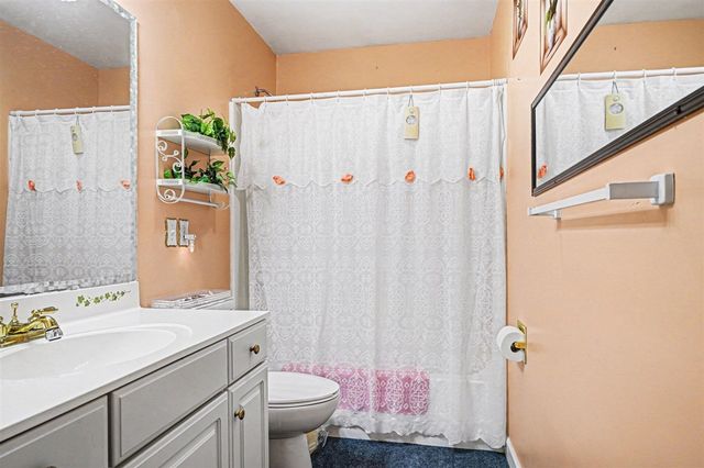 1775 Monroe Beach, Battle Creek, MI 49014