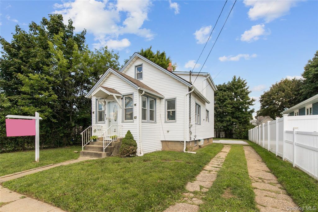 133 Union Street, Freeport, NY 11520 — photo 3