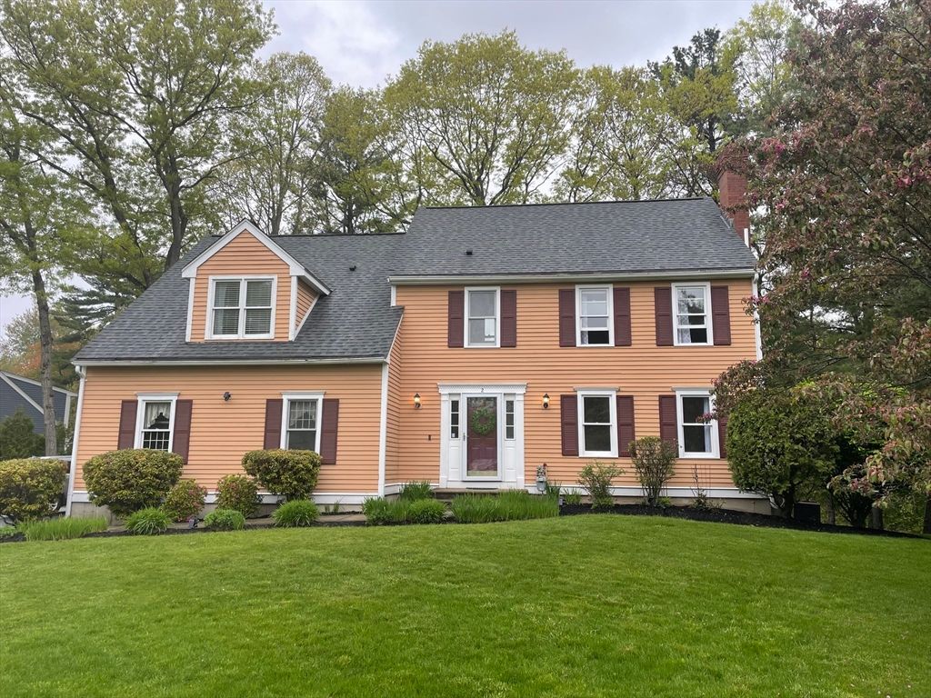 2 Stonybrook Ln, Shrewsbury, MA 01545
