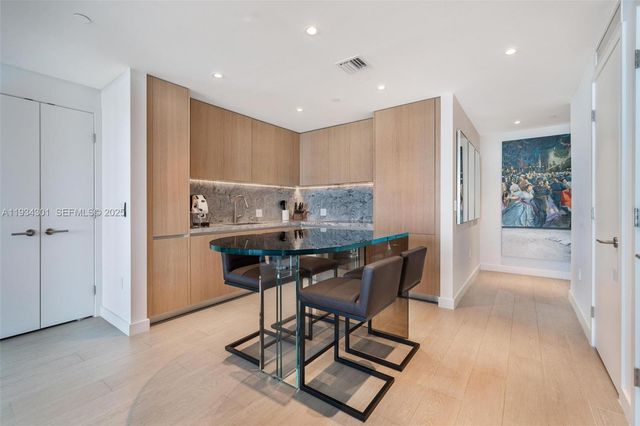 500 Alton Road 1602, Miami Beach, FL 33139