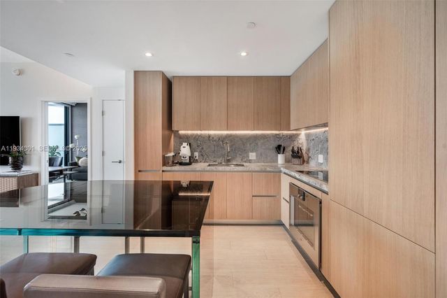500 Alton Road 1602, Miami Beach, FL 33139
