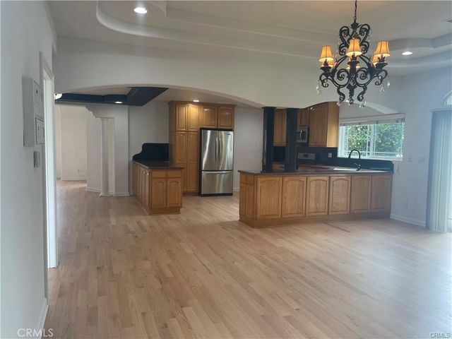 9457 Gotham, Downey, CA 90241