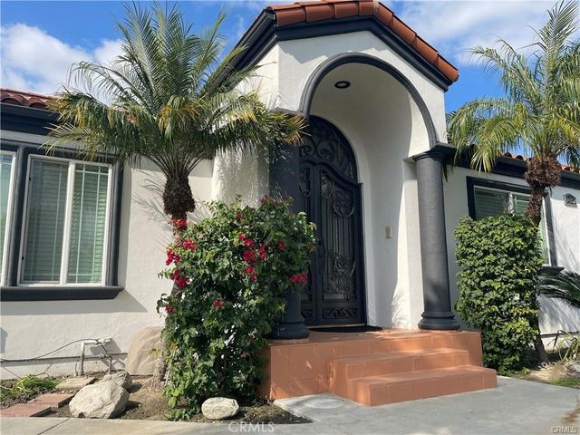 9457 Gotham, Downey, CA 90241