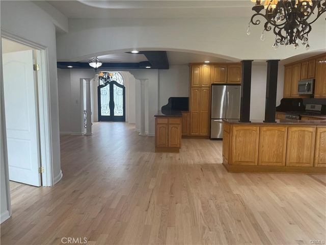 9457 Gotham, Downey, CA 90241