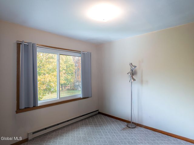 52 Streamview Lane, North Greenbush, NY 12198