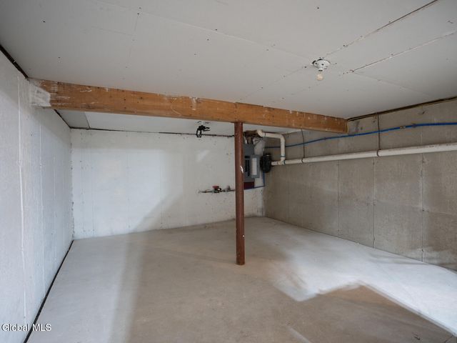 52 Streamview Lane, North Greenbush, NY 12198