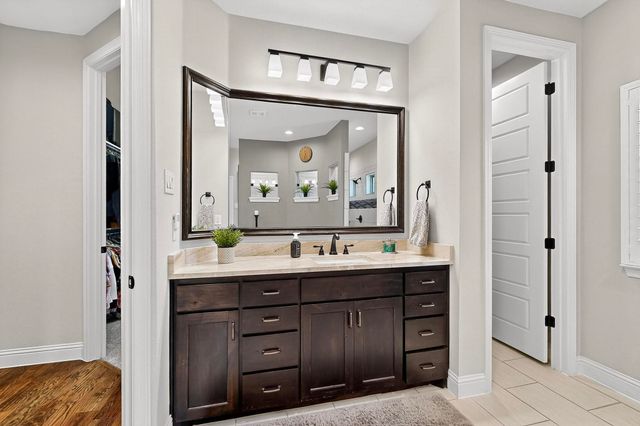 6421 Jasper Circle, Midlothian, TX 76065