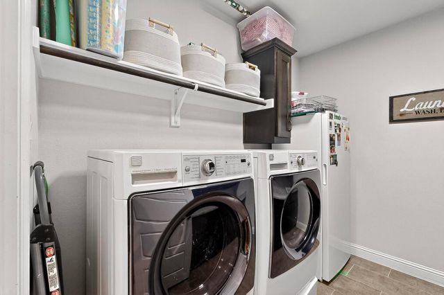 6421 Jasper Circle, Midlothian, TX 76065