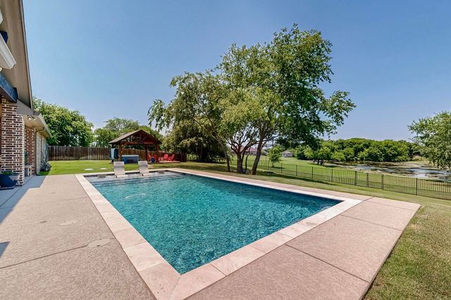 6421 Jasper Circle, Midlothian, TX 76065