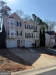 2511 Thorngate Drive, Acworth, GA 30101