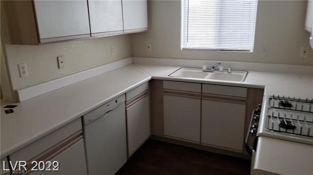 5750 East Hacienda Avenue 202, Las Vegas, NV 89122