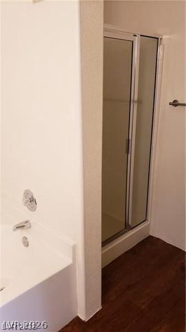 5750 East Hacienda Avenue 202, Las Vegas, NV 89122
