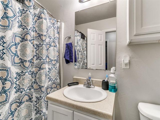 1415 NW 98th Street, Oklahoma City, OK 73114