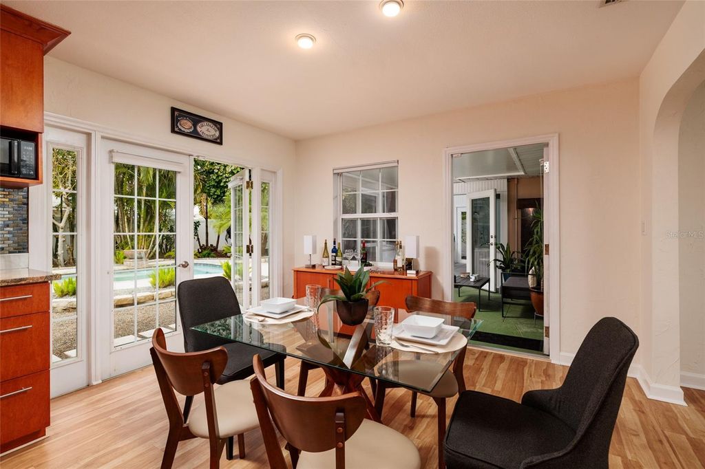 Image 12 of property listing at 2209 SUNRISE DRIVE SE, St Petersburg, FL 33705