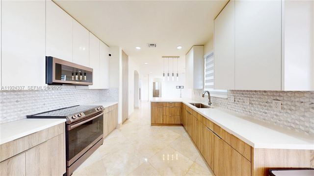 12358 SW 125th Ter, Miami, FL 33186