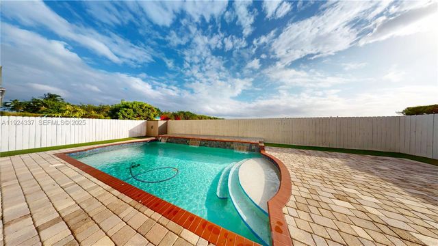 12358 SW 125th Ter, Miami, FL 33186