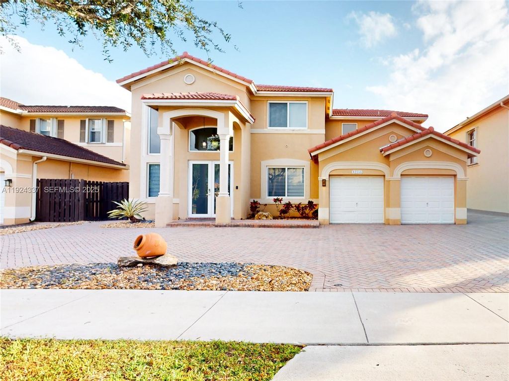 12358 SW 125th Ter, Miami, FL 33186
