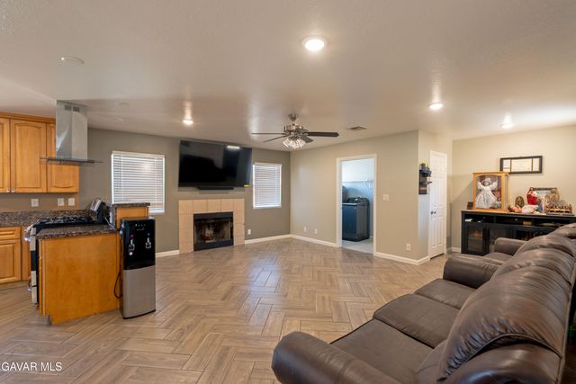 37551 E 29th Street, Palmdale, CA 93550