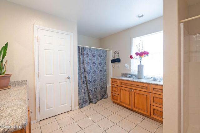 37551 E 29th Street, Palmdale, CA 93550